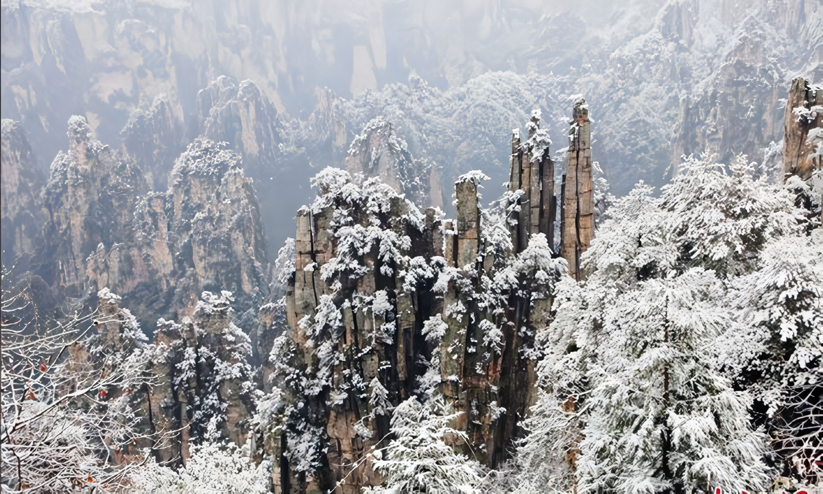 10 Days Popular Guangzhou Changsa Zhangjiajie By SQ (27 Dec)