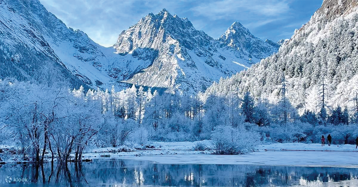 10 Days Chengdu Jiuzhaigou Mounigou Bipenggou by OD (26 DEC)